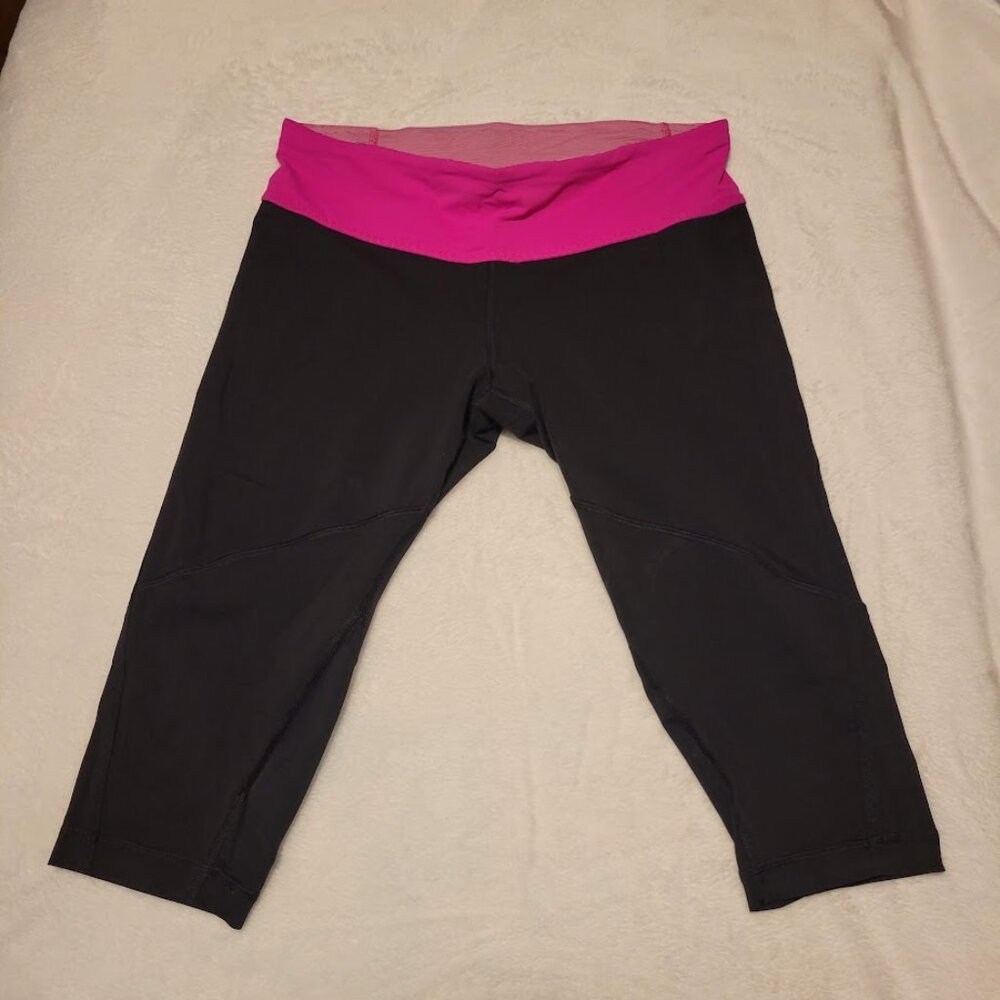 Lululemon Black Crop Leggings with Pink Waistband Size 8